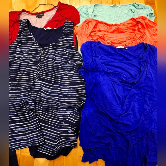 Maternity/ nursing tops - Picture 1 of 2